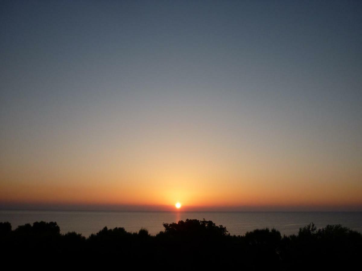 House Myrtos Apartament *